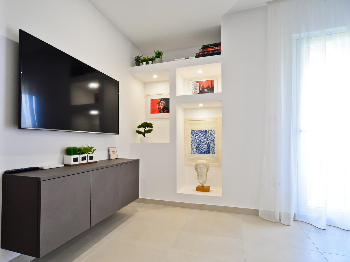 Apartman Andrea L Pomer Luaran gambar